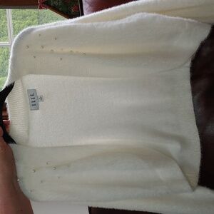 Elle Winter white Bolero sweater with pearls, no snaps or buttons